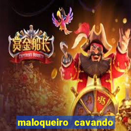 maloqueiro cavando a cova