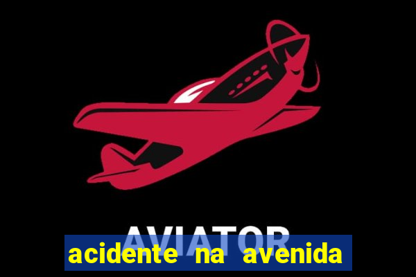 acidente na avenida arquiteto vila nova artigas
